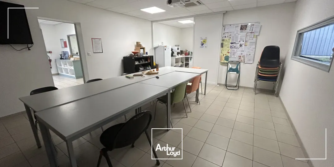 Locaux d'activité & Entrepôts - Location - THOUARE SUR LOIRE - 44470 - 456-456 - 7621324