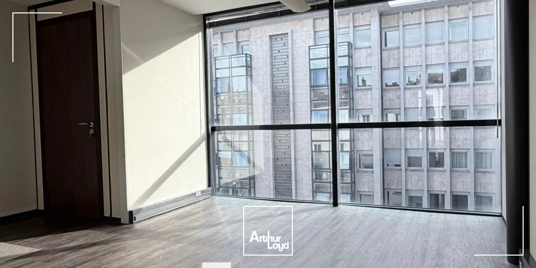 Bureaux - Location - LYON - 69006 - 233.82-785.86 - 7621703