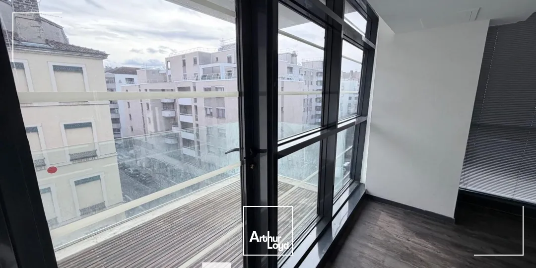 Bureaux - Location - LYON - 69006 - 233.82-785.86 - 7621706