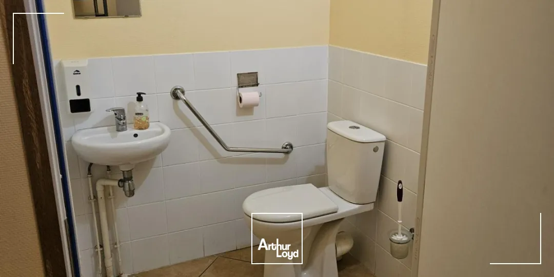 Locaux commerciaux - Vente - ROANNE - 42300 - 165-165 - 7622007