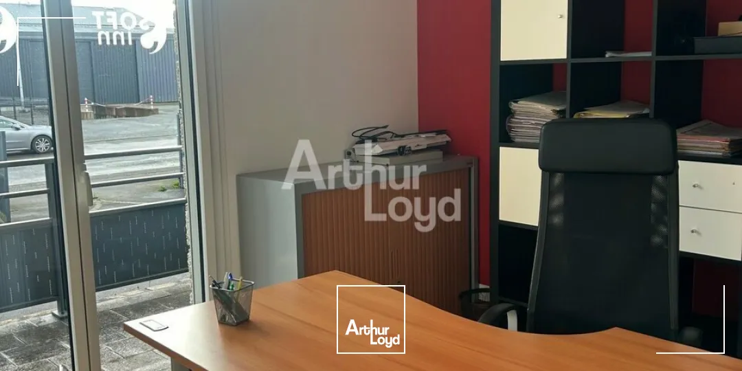 Bureaux - Location - CHÂTEAUBOURG - 35220 - 131-131 - 7622093