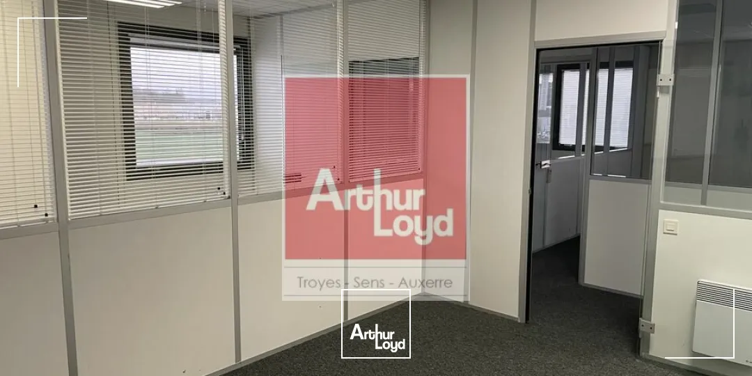 Bureaux - Location - SAINT-CLÉMENT - 89100 - 294.2-294.2 - 7622142