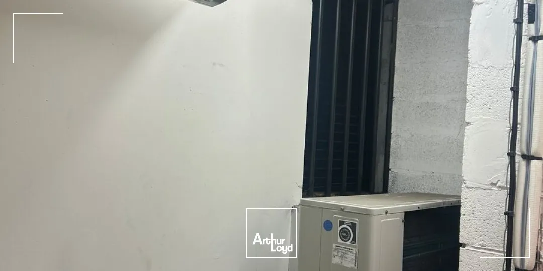 Locaux commerciaux - Location - BOUSBECQUE - 59166 - 150-150 - 7622541