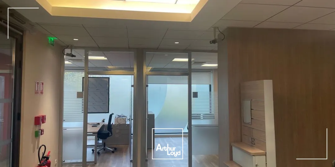 Locaux commerciaux - Location - BOUSBECQUE - 59166 - 150-150 - 7622539