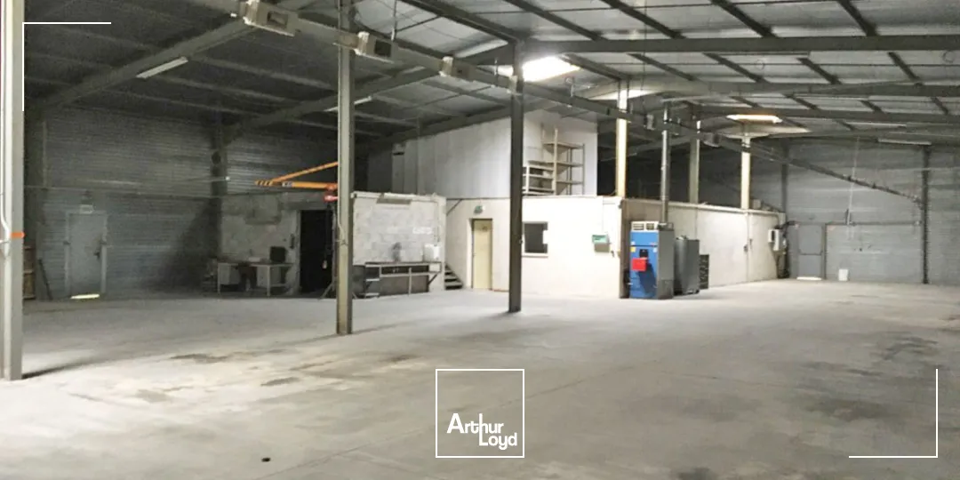 Locaux d'activité & Entrepôts - Vente - VINASSAN - 11110 - 700-700 - 7622587