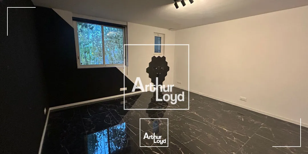 Locaux d'activité & Entrepôts - Vente - VINASSAN - 11110 - 700-700 - 7622604