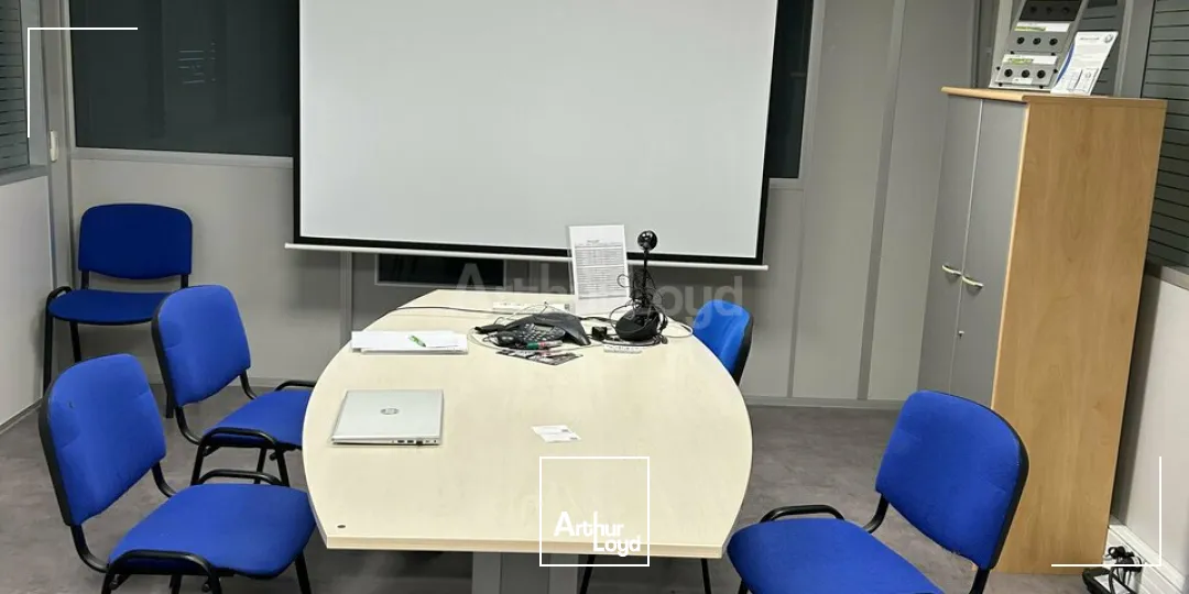 Locaux d'activité & Entrepôts - Vente - SAINT-LOUIS - 68300 - 1100-1100 - 7623759