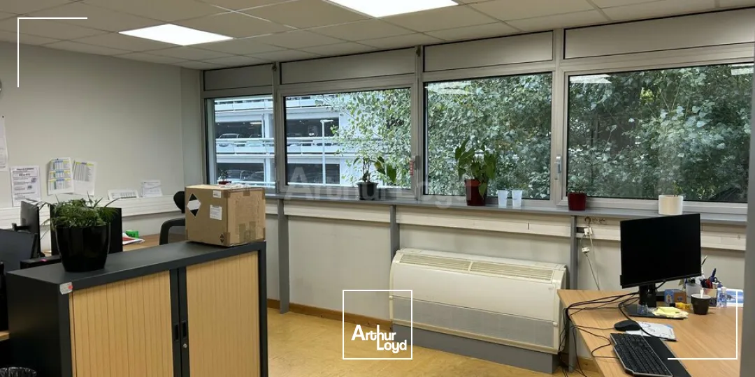 Locaux d'activité & Entrepôts - Vente - SAINT-LOUIS - 68300 - 1100-1100 - 7623760