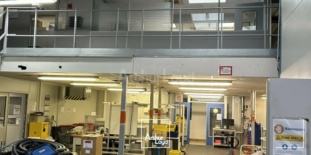 Locaux d'activité & Entrepôts - Vente - SAINT-LOUIS - 68300 - 1100-1100 - 7623763