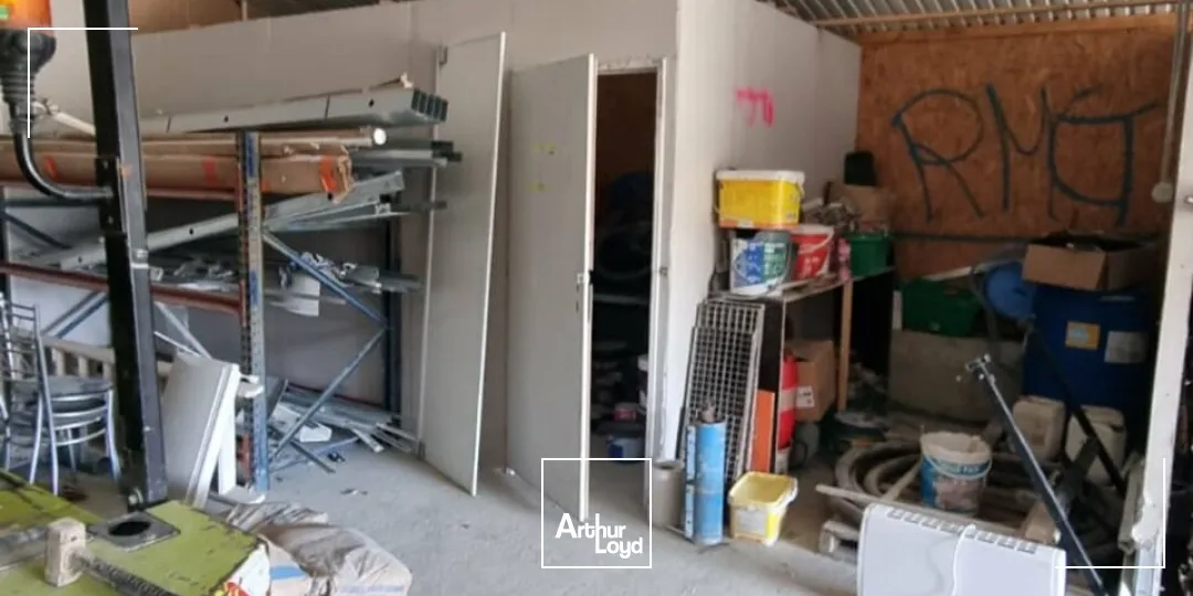 Locaux d'activité & Entrepôts - Vente - SAINT GEORGES LES BAILLARGEAUX - 86130 - 209-209 - 7623803