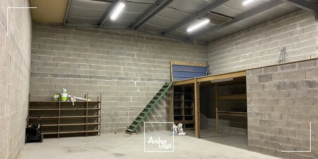 Locaux d'activité & Entrepôts - Location - JAUNAY-MARIGNY - 86130 - 200-200 - 7624106