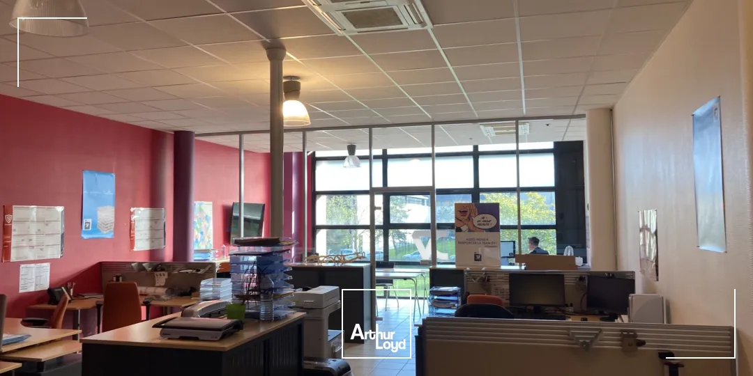 Bureaux - Vente - SOISSONS - 02200 - 82-82 - 7624156