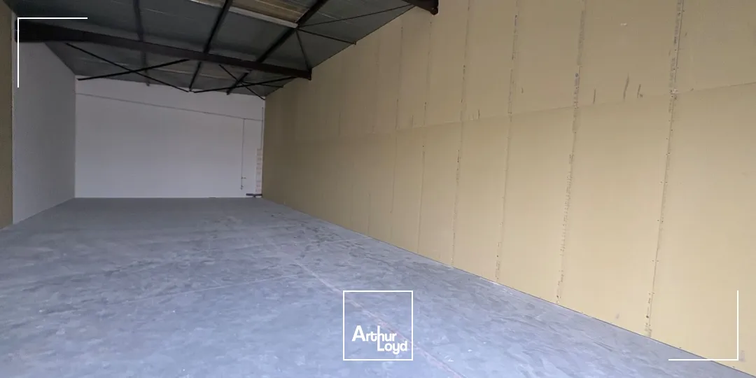 Locaux d'activité & Entrepôts - Location - SAINT JEAN DE LA RUELLE - 45140 - 152-152 - 7624512