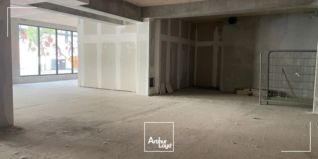 Locaux commerciaux - Location - VALENCIENNES - 59300 - 130-130 - 7624600