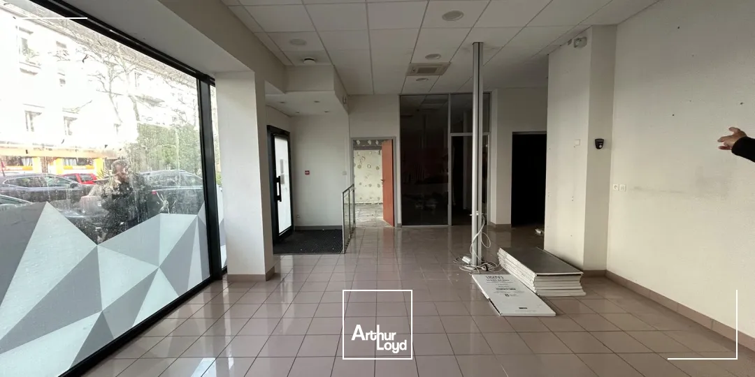 Locaux commerciaux - Location - SAINT NAZAIRE - 44600 - 137.5-137.5 - 7624666