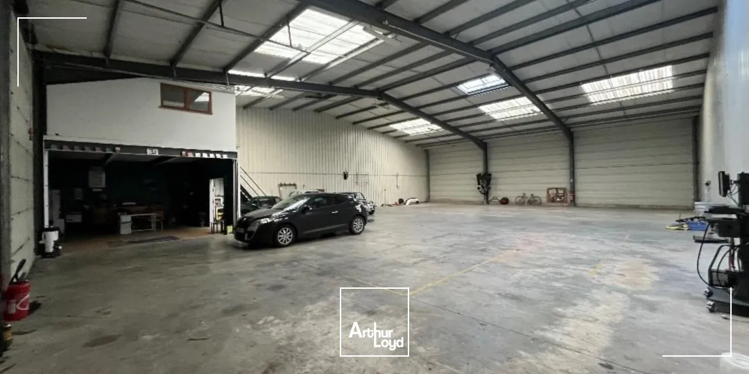 Locaux d'activité & Entrepôts - Location - MAGNY EN VEXIN - 95420 - 462-462 - 7624797