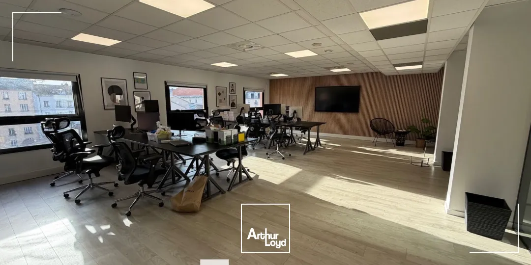 Bureaux - Location - LYON - 69007 - 208.5-208.5 - 7624965