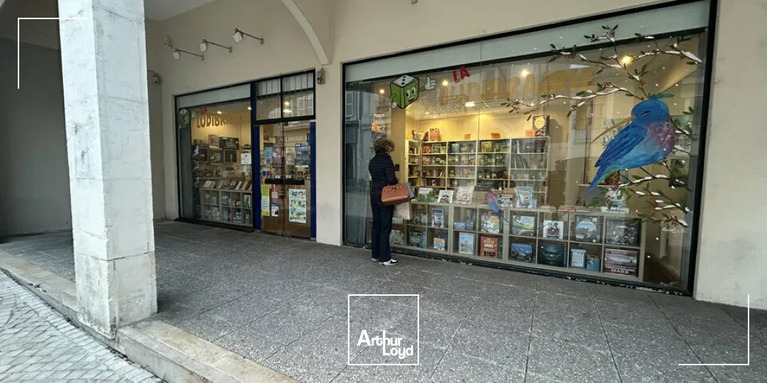 Locaux commerciaux - Vente - POITIERS - 86000 - 80-80 - 7625237