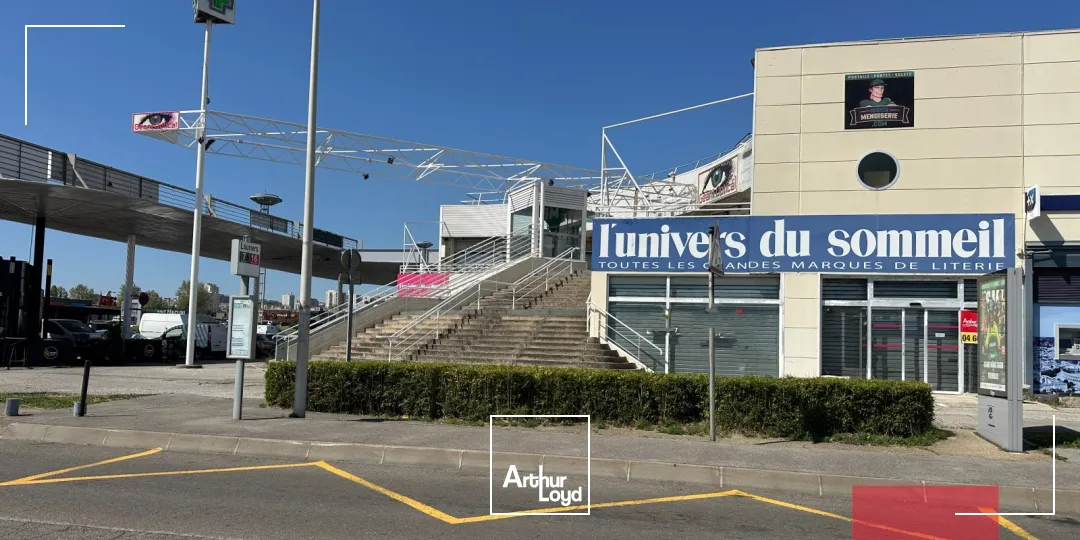 Locaux commerciaux - Location - NIMES - 30900 - 345-1155 - 7626001