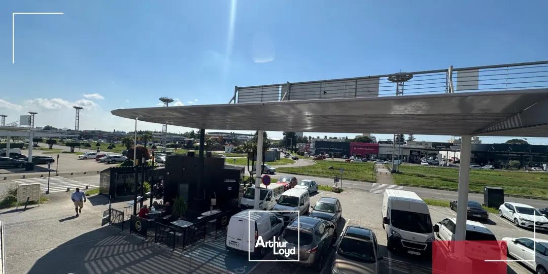 Locaux commerciaux - Location - NIMES - 30900 - 345-1155 - 7626007