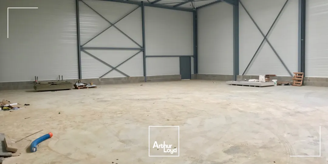 Locaux d'activité & Entrepôts - Location - ALLONNE - 60000 - 524-524 - 7626330