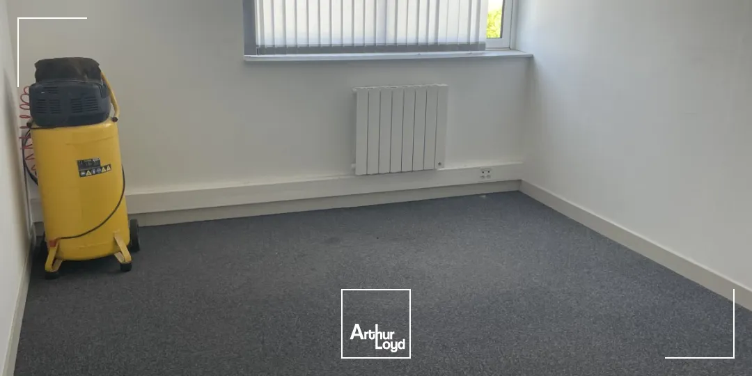 Bureaux - Location - VERNEUIL EN HALATTE - 60550 - 15-146.33 - 7626346