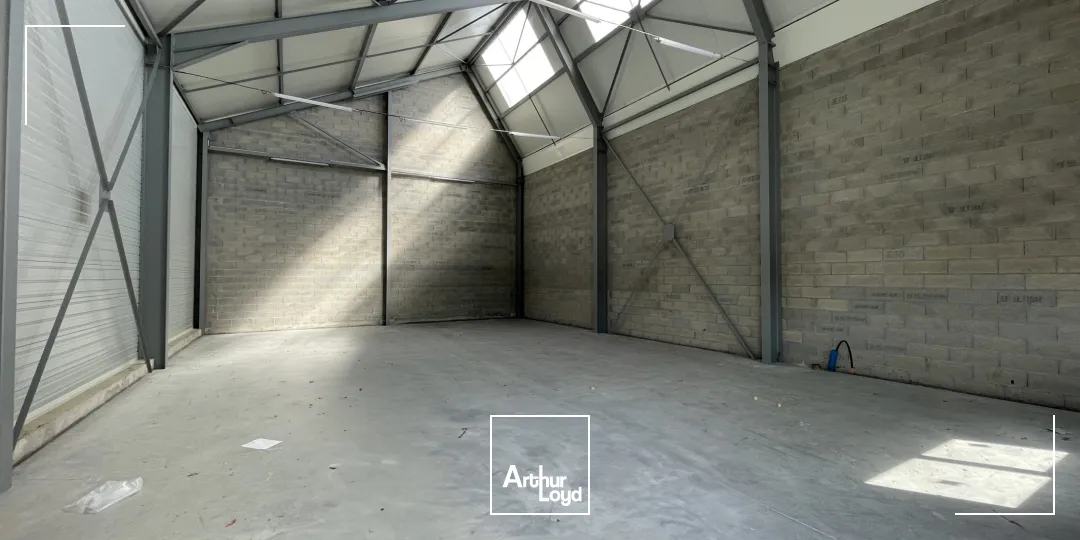 Locaux d'activité & Entrepôts - Location - CORDEMAIS - 44360 - 211.24-211.24 - 7626437