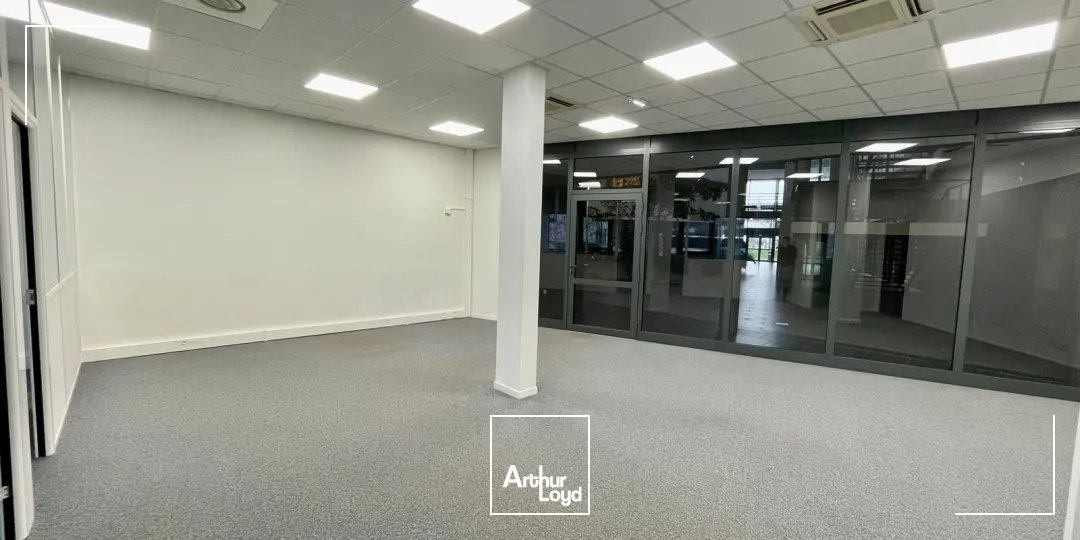 Bureaux - Location - ISNEAUVILLE - 76230 - 142.5-402.5 - 7628568