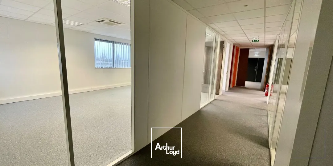 Bureaux - Location - ISNEAUVILLE - 76230 - 142.5-402.5 - 7628565