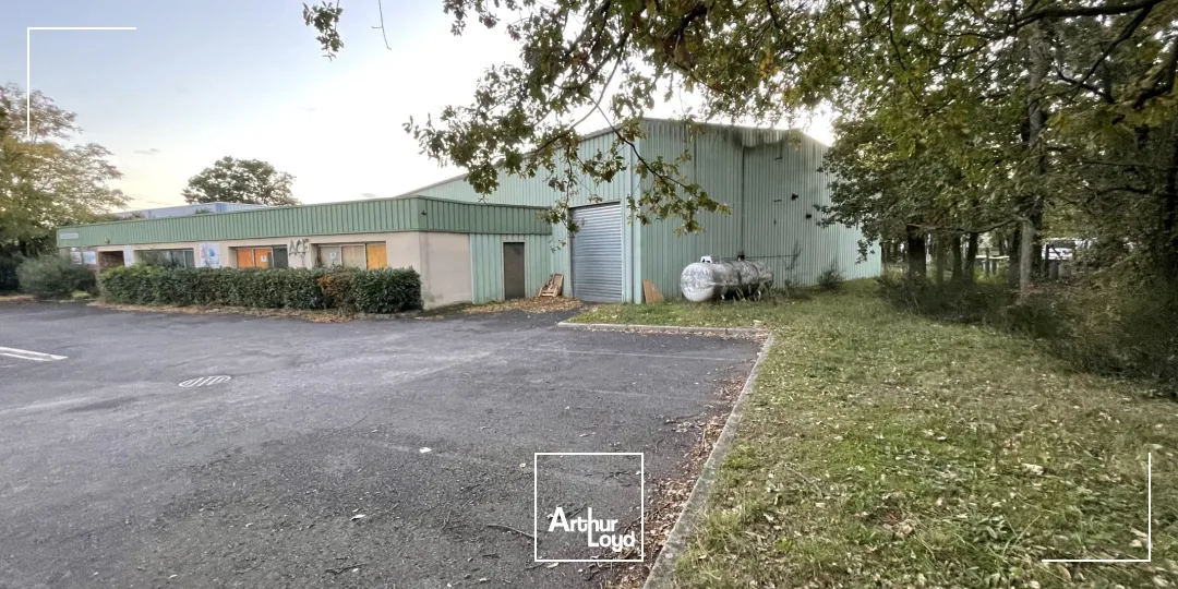 Locaux d'activité & Entrepôts - Vente - TAVERNY - 95150 - 970-970 - 7628825