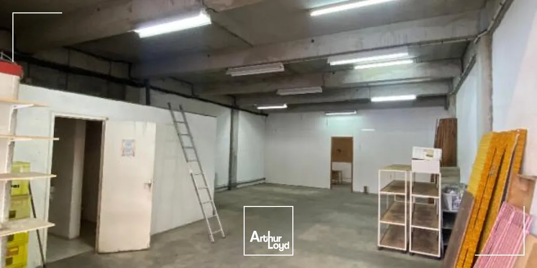 Locaux d'activité & Entrepôts - Location - Fort De France - 97200 - 150-150 - 7629013