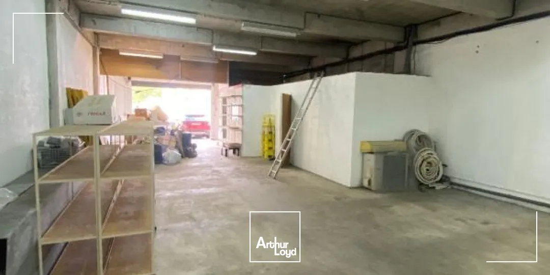 Locaux d'activité & Entrepôts - Location - Fort De France - 97200 - 150-150 - 7629012