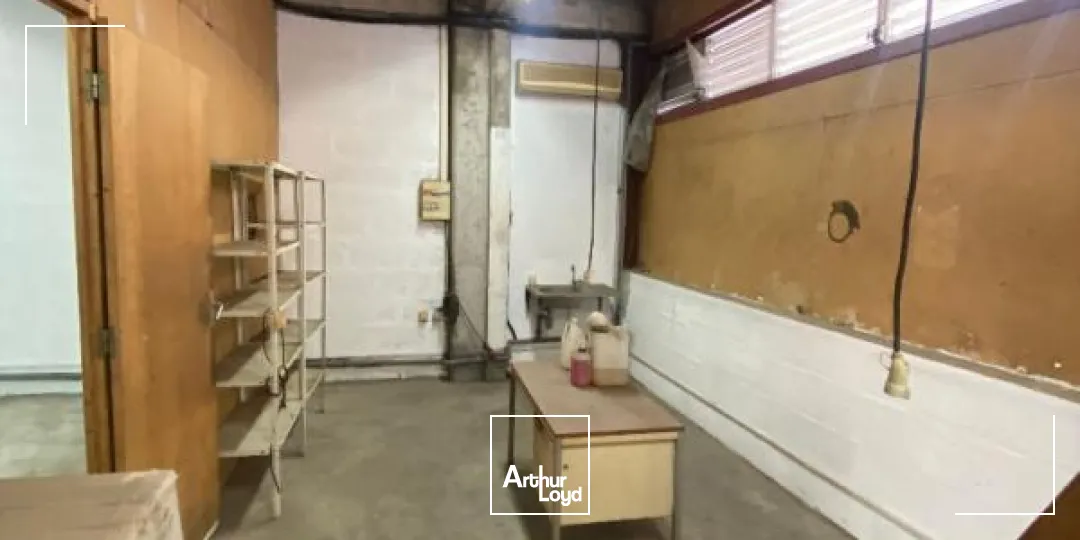 Locaux d'activité & Entrepôts - Location - Fort De France - 97200 - 150-150 - 7629014