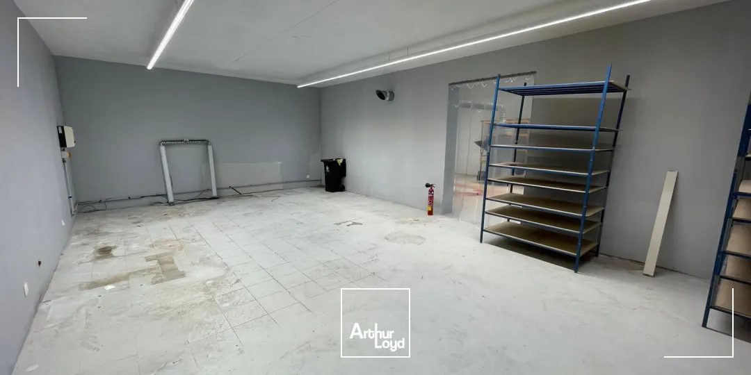 Locaux d'activité & Entrepôts - Location - LE HOULME - 76770 - 245-245 - 7629967