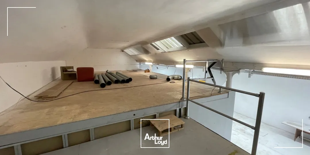 Locaux d'activité & Entrepôts - Location - LE HOULME - 76770 - 245-245 - 7629972