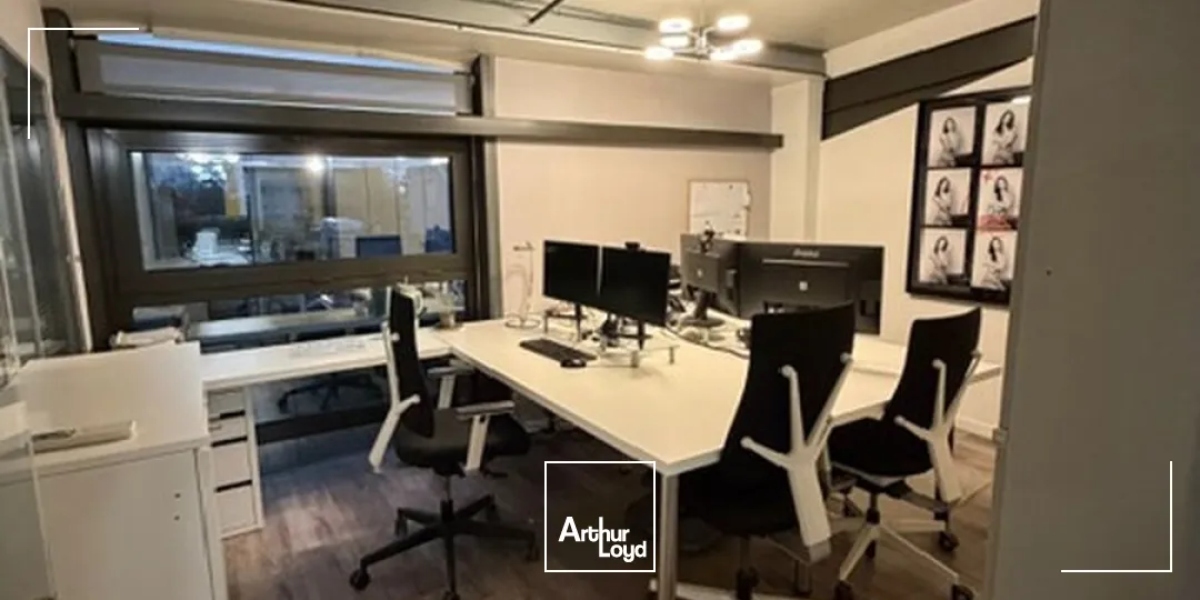 Locaux d'activité & Entrepôts - Location - LA CHAPELLE SAINT MESMIN - 45380 - 343.99-343.99 - 7630002