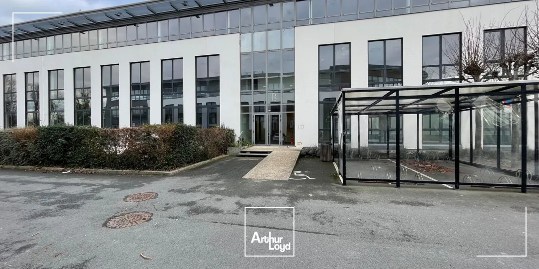 Bureaux - Location - SAINT ANDRE LEZ LILLE - 59350 - 1077.58-4433.94 - 7630065