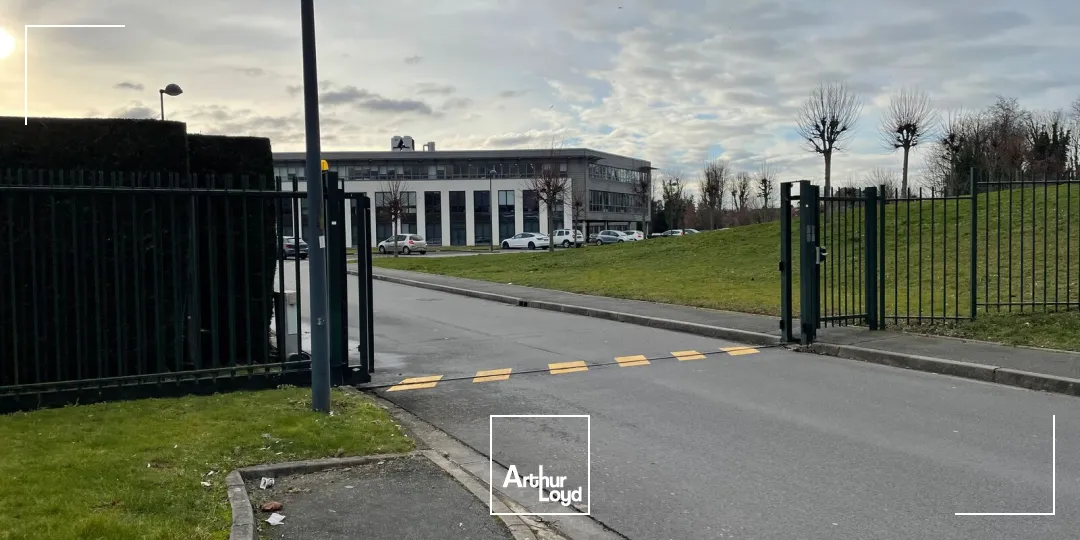 Bureaux - Location - SAINT ANDRE LEZ LILLE - 59350 - 1077.58-4433.94 - 7630066