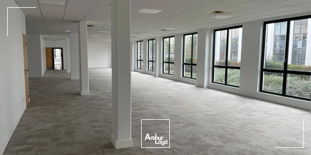 Bureaux - Location - SAINT ANDRE LEZ LILLE - 59350 - 1077.58-4433.94 - 7630082