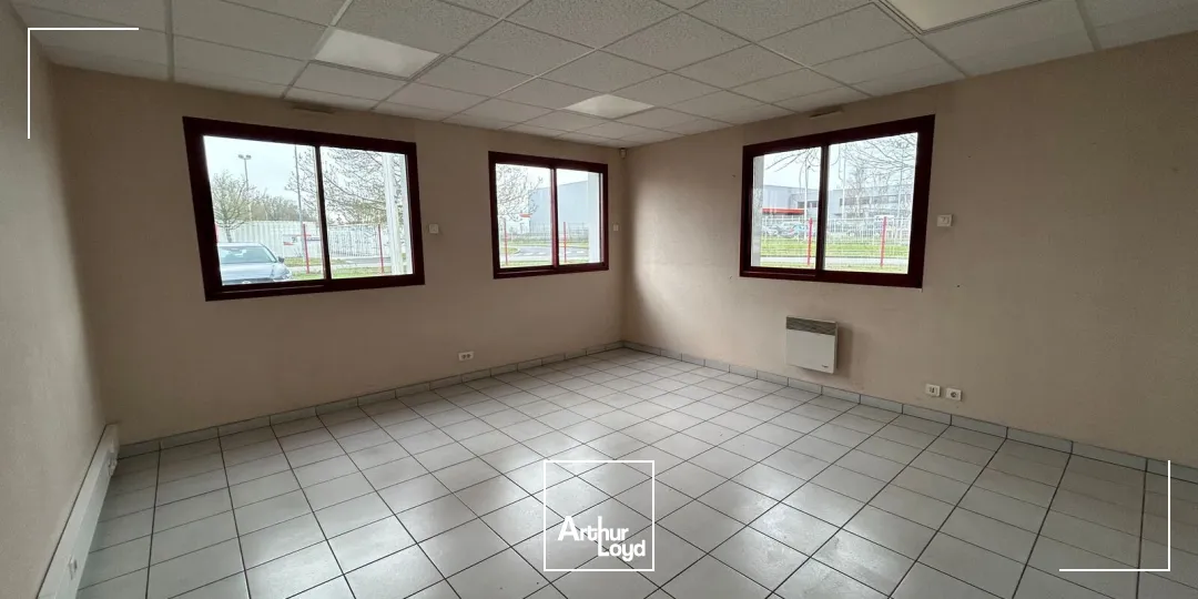 Locaux d'activité & Entrepôts - Location - THOUARE SUR LOIRE - 44470 - 704-704 - 7630150