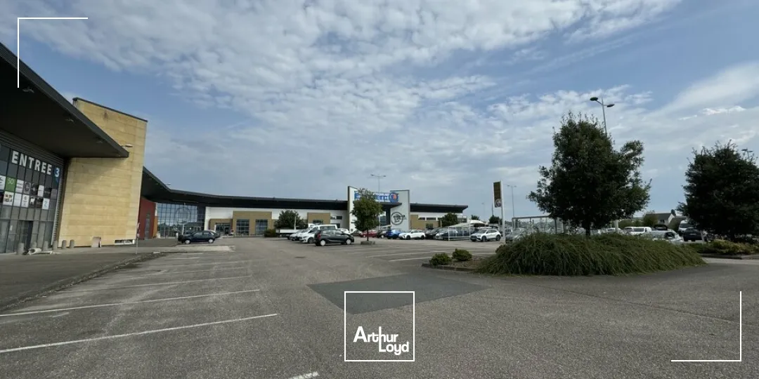 Locaux commerciaux - Location - AMNEVILLE - 57360 - 267-267 - 7632477