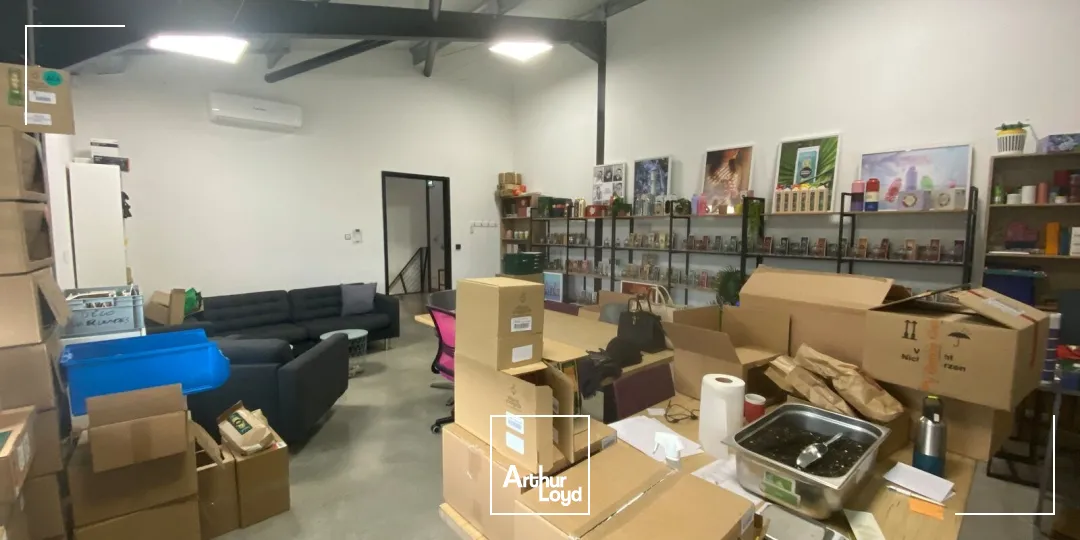 Locaux d'activité & Entrepôts - Location - CHARLEVAL - 13350 - 320-320 - 7632988