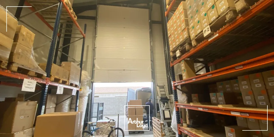 Locaux d'activité & Entrepôts - Location - CHARLEVAL - 13350 - 320-320 - 7632982