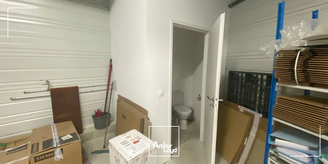 Locaux d'activité & Entrepôts - Location - SALON DE PROVENCE - 13300 - 162-162 - 7633010