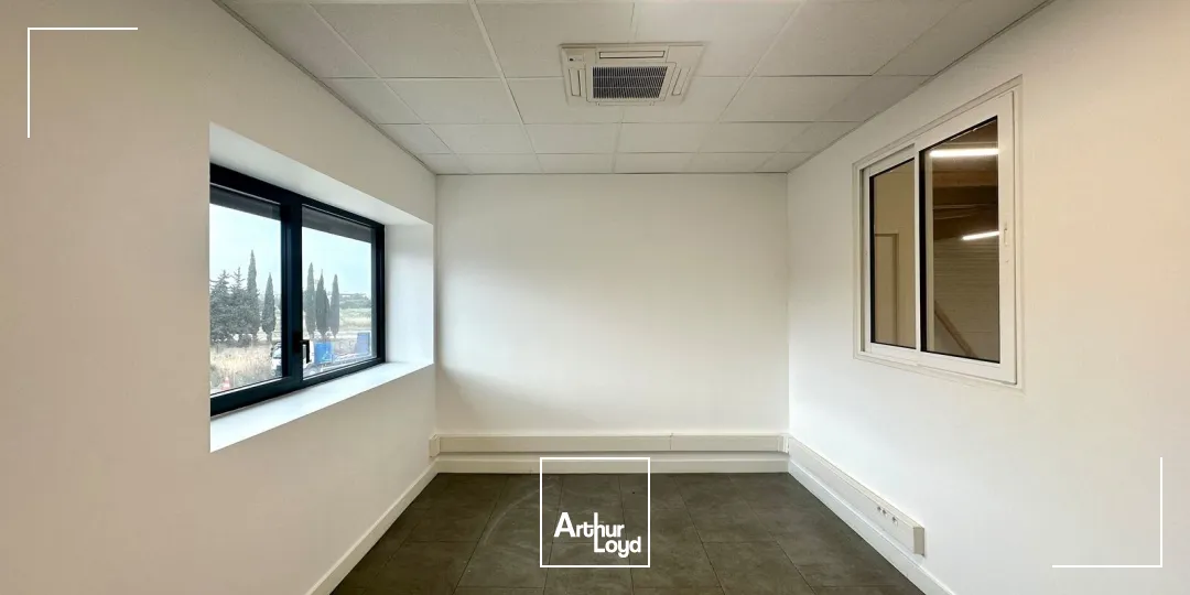 Locaux d'activité & Entrepôts - Location - VITROLLES - 13127 - 378.02-378.02 - 7633198