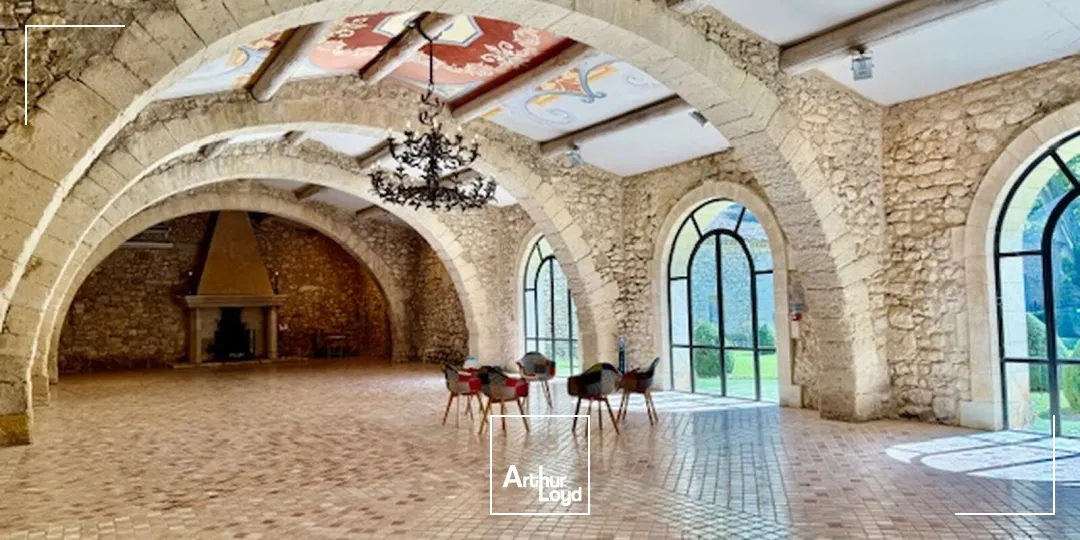 Locaux commerciaux - Vente - MALLEMORT - 13370 - 660-660 - 7633237