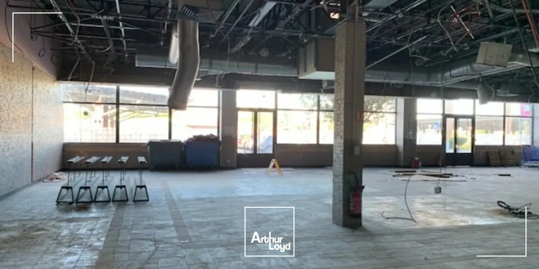 Locaux commerciaux - Location - AVIGNON - 84000 - 808-808 - 7634477