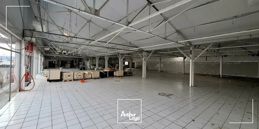 Locaux commerciaux - Location - AUBIÈRE - 63170 - 1027-1027 - 7634503