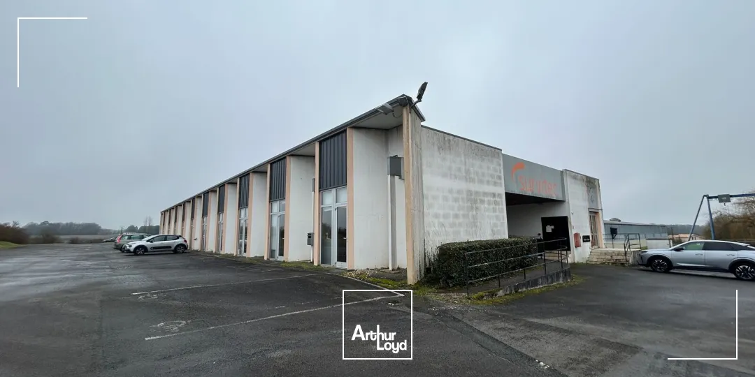 Locaux commerciaux - Vente - CHEVANCEAUX - 17210 - 6300-6300 - 7634773