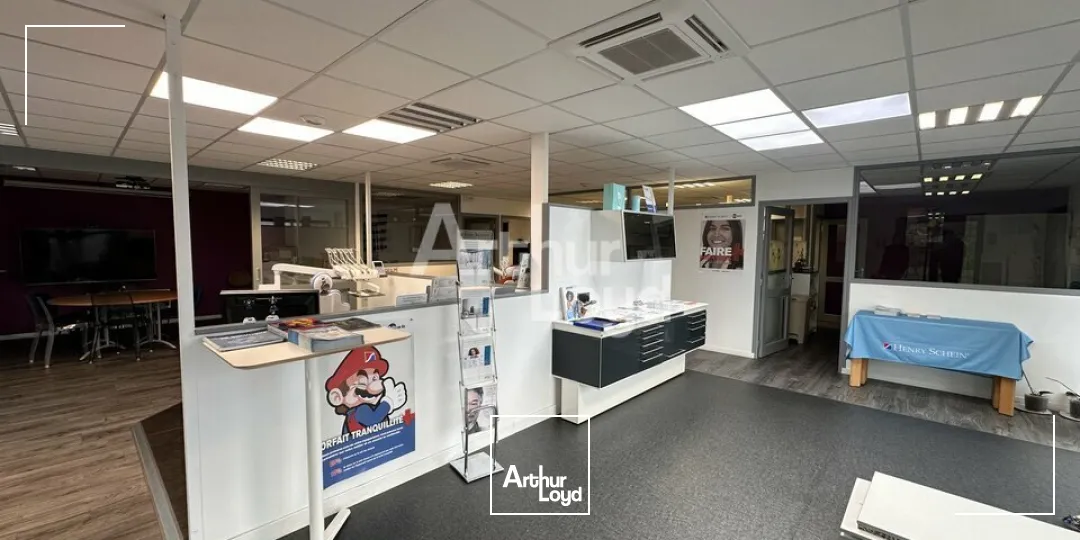 Locaux commerciaux - Location - LA CHAPELLE-DES-FOUGERETZ - 35520 - 170-170 - 7635298